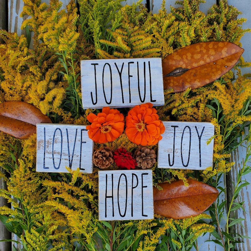 Rae Dunn inspired Tiered tray decor